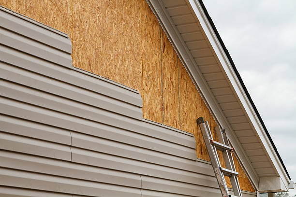 24/7 Emergency Vinyl Siding experts in Aurora, CO